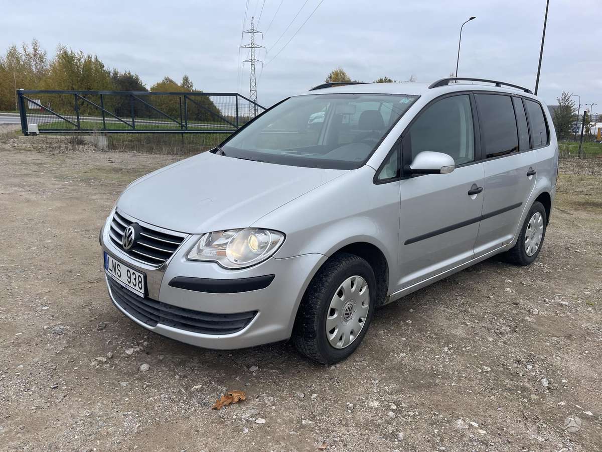 Volkswagen Touran 2007 — авто для ЗСУ з Європи