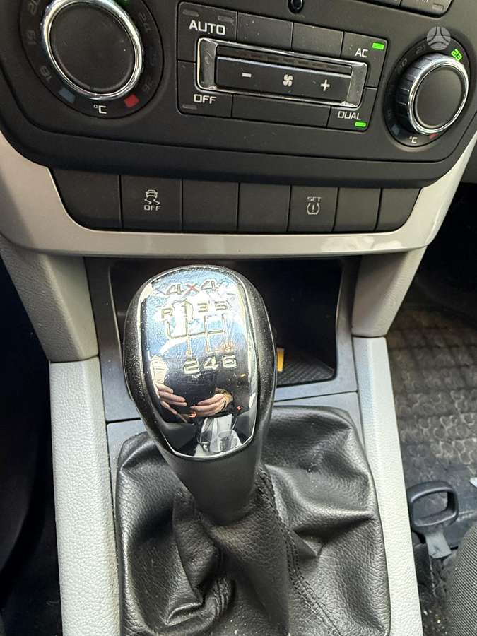 Skoda Yeti 2009 — photo 12