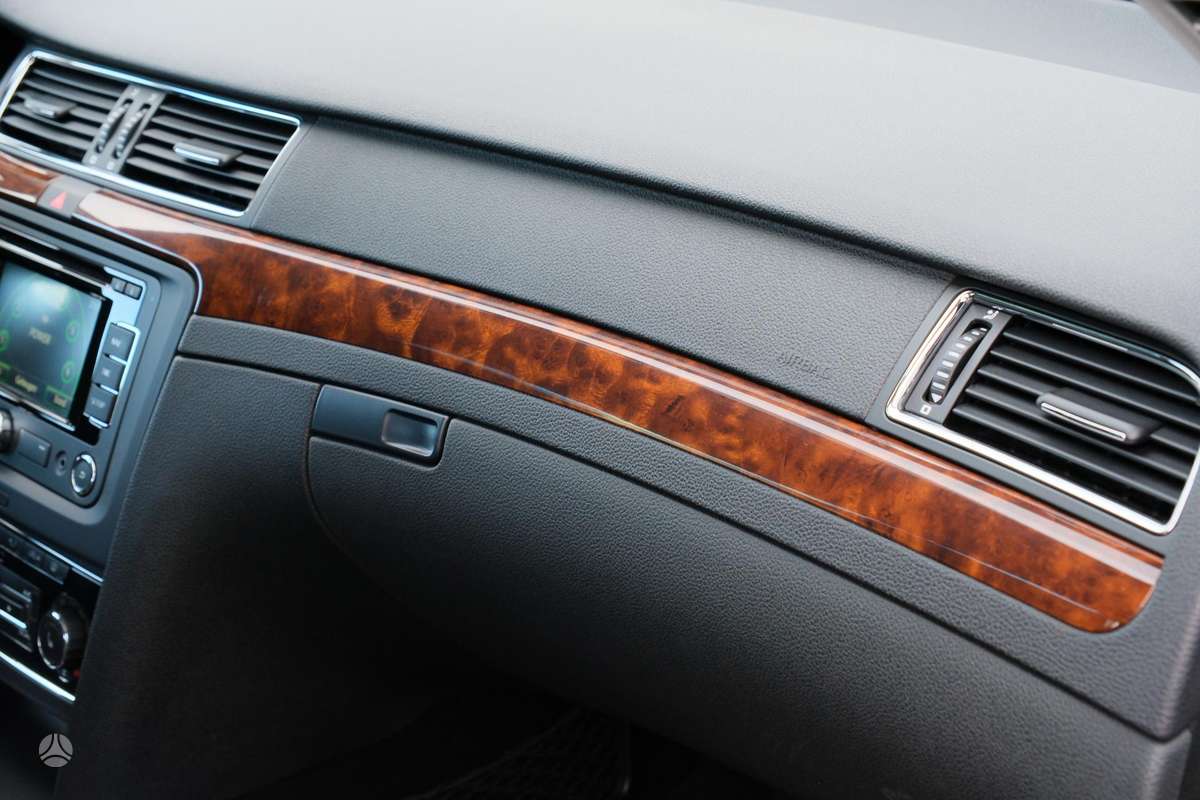 Skoda Superb 2014 — фото 29