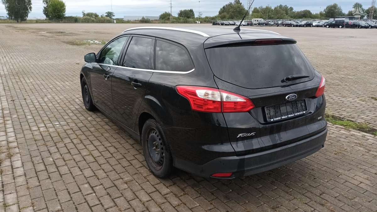 Ford Focus 2014 — photo 6
