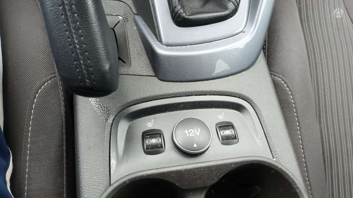 Ford Focus 2014 — photo 8