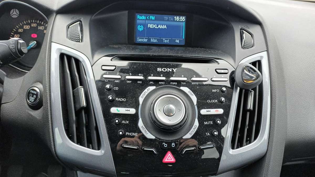 Ford Focus 2014 — photo 9
