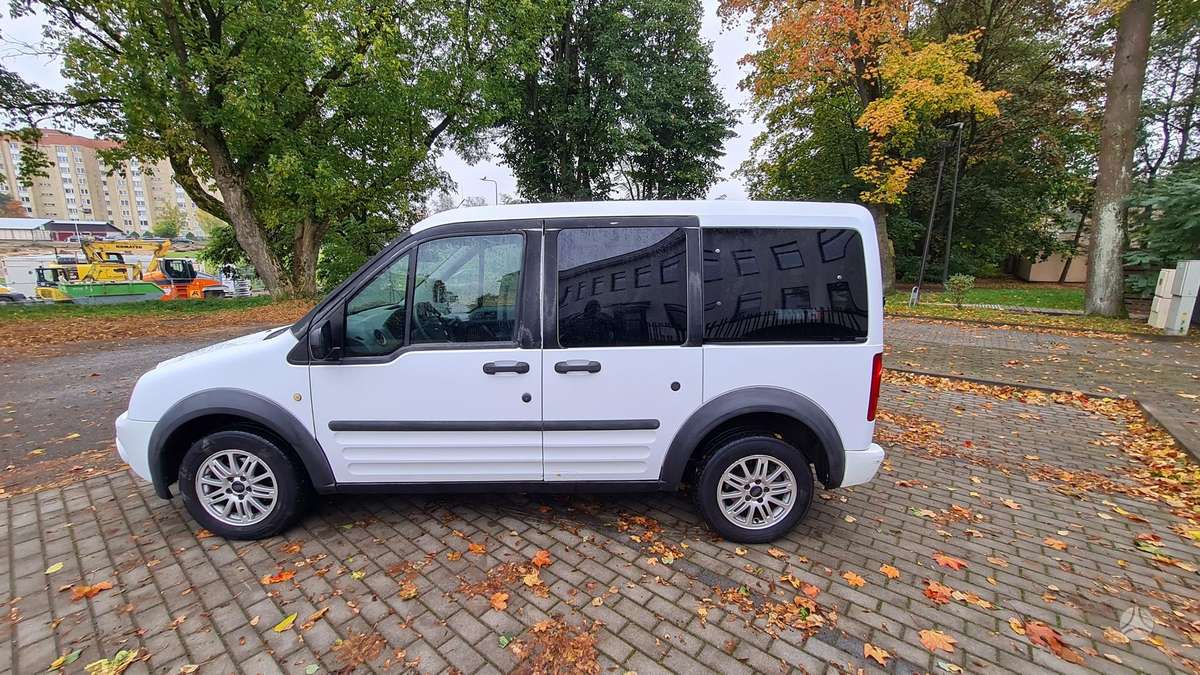 Ford Tourneo 2010 — двигун 1753 cm³, 90 HP (66kW)