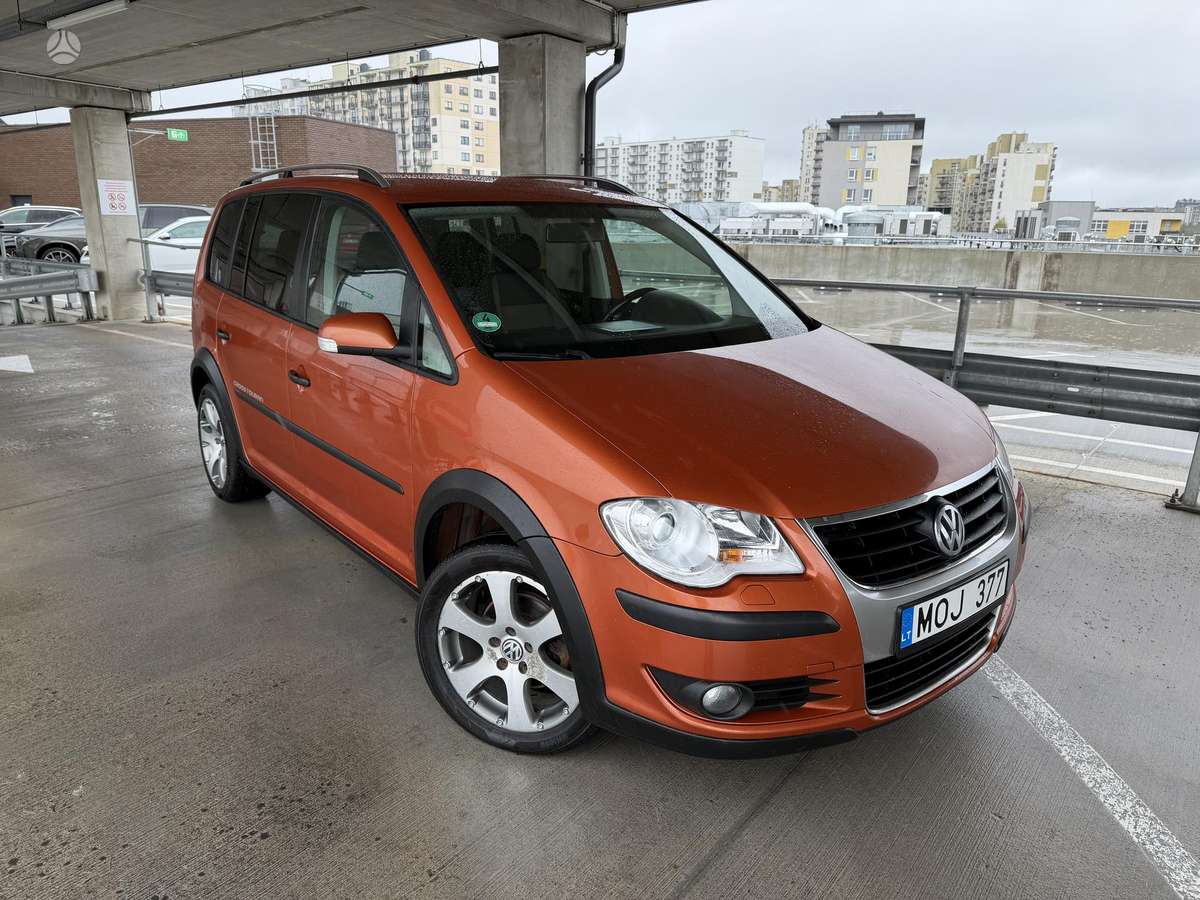 Volkswagen Touran 2008 — photo 5