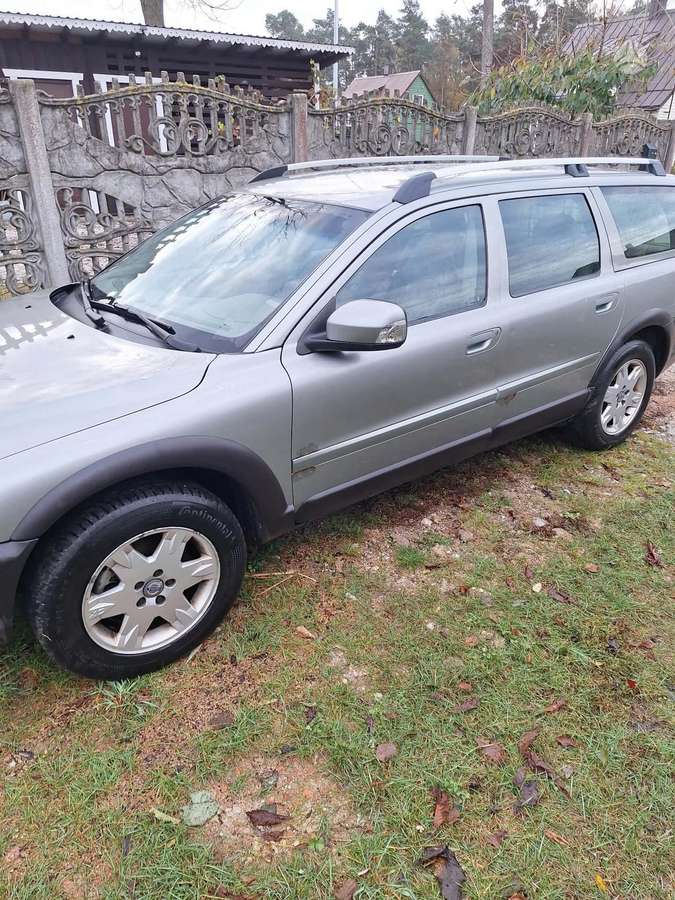 Volvo XC70 2006 — вигляд ззаду