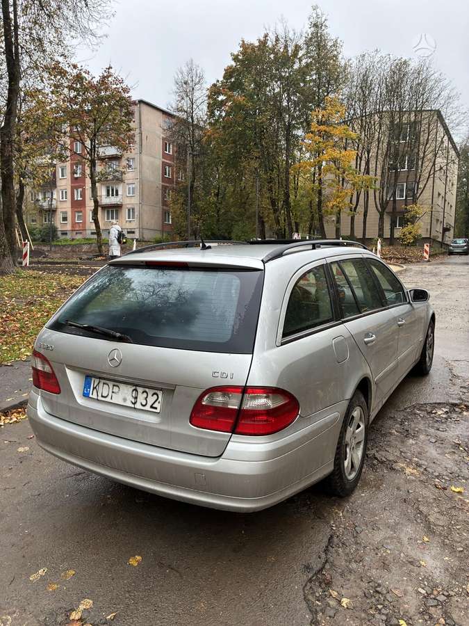 Mercedes-Benz E280 2005 — photo 6