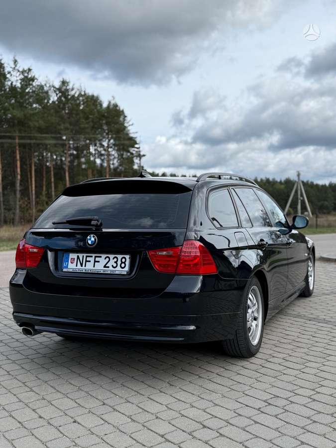 BMW 320 2009 — engine 1995 cm³, 177 HP (130kW)