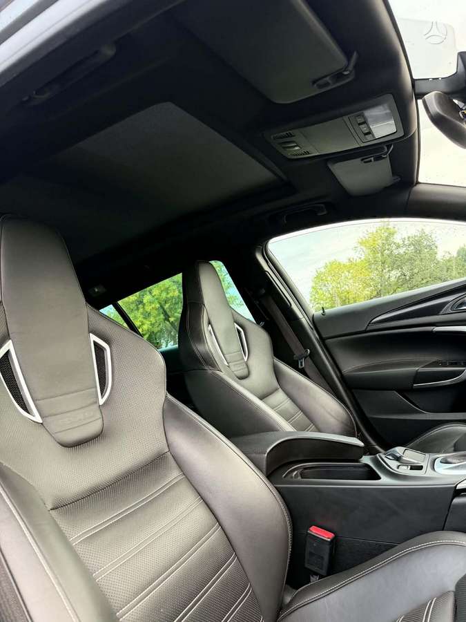 Opel Insignia 2014 — photo 11