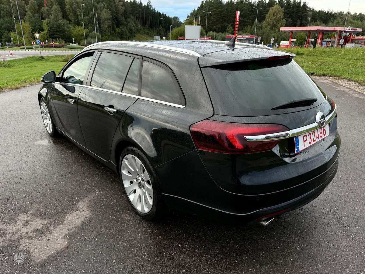 Opel Insignia 2014 — interior