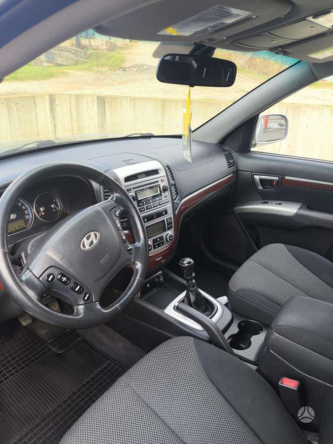 Hyundai Santa 2007 — photo 16