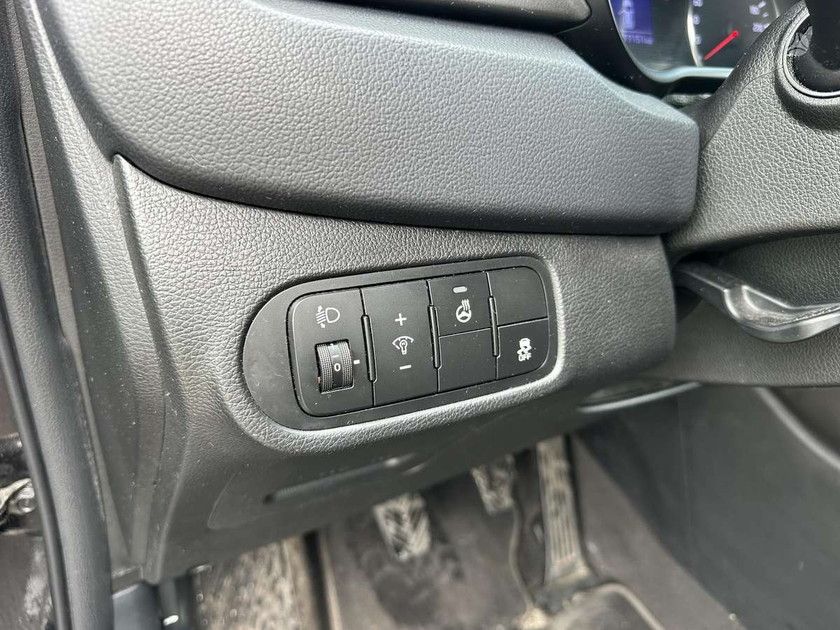 Kia Carens 2014 — photo 19