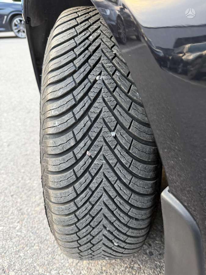 Volkswagen Golf 2012 — photo 17