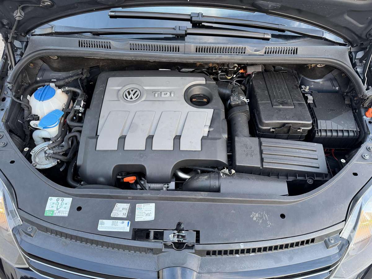 Volkswagen Golf 2012 — photo 20