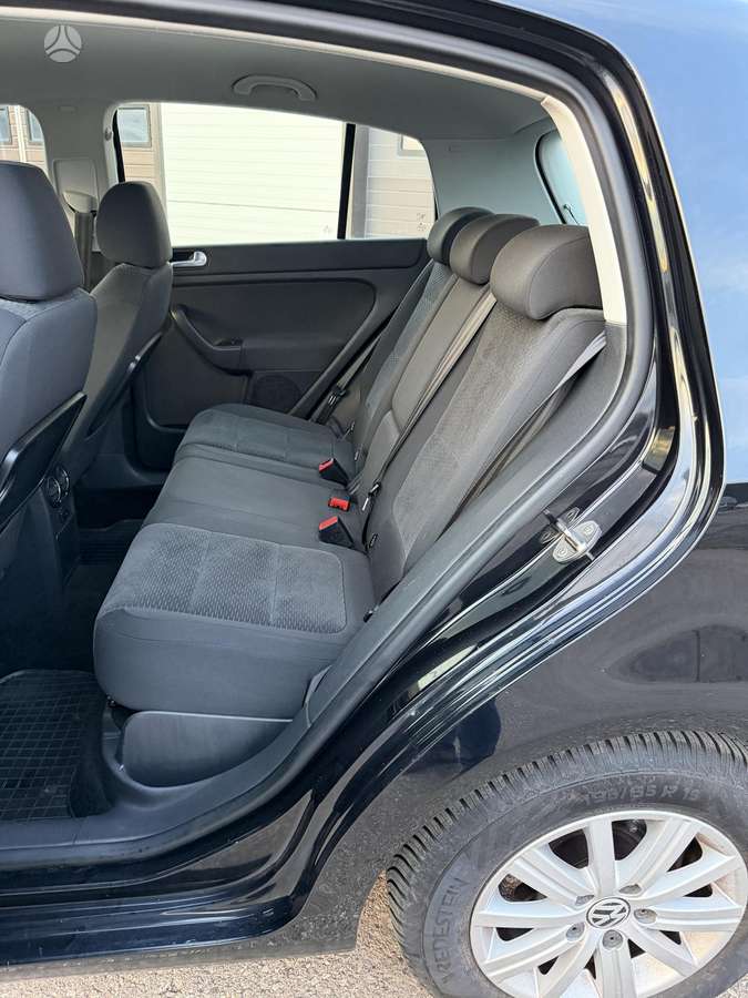 Volkswagen Golf 2012 — photo 26