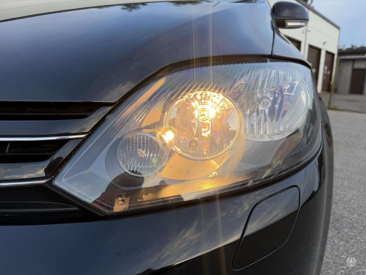 Volkswagen Golf 2012 — photo 7