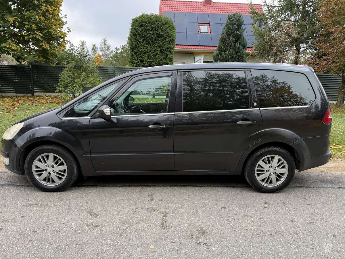 Ford Galaxy 2006 — салон