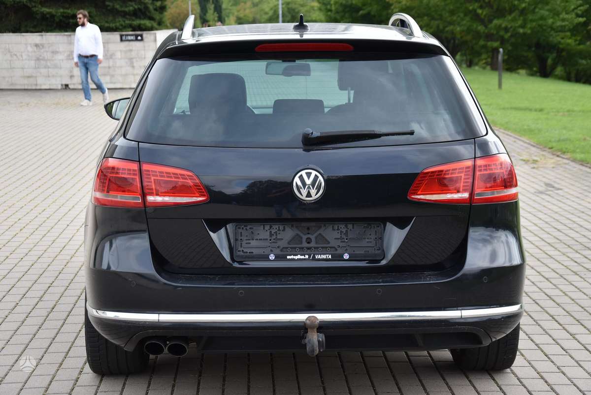 Volkswagen Passat 2012 — engine 1968 cm³, 140 HP (103kW)