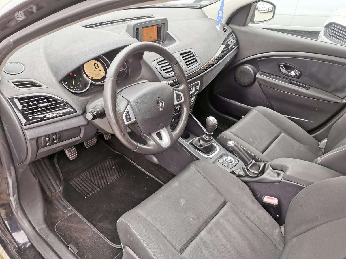 Renault Megane 2012 — photo 10
