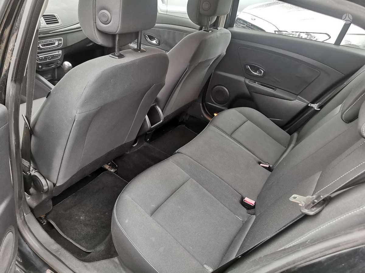 Renault Megane 2012 — photo 14