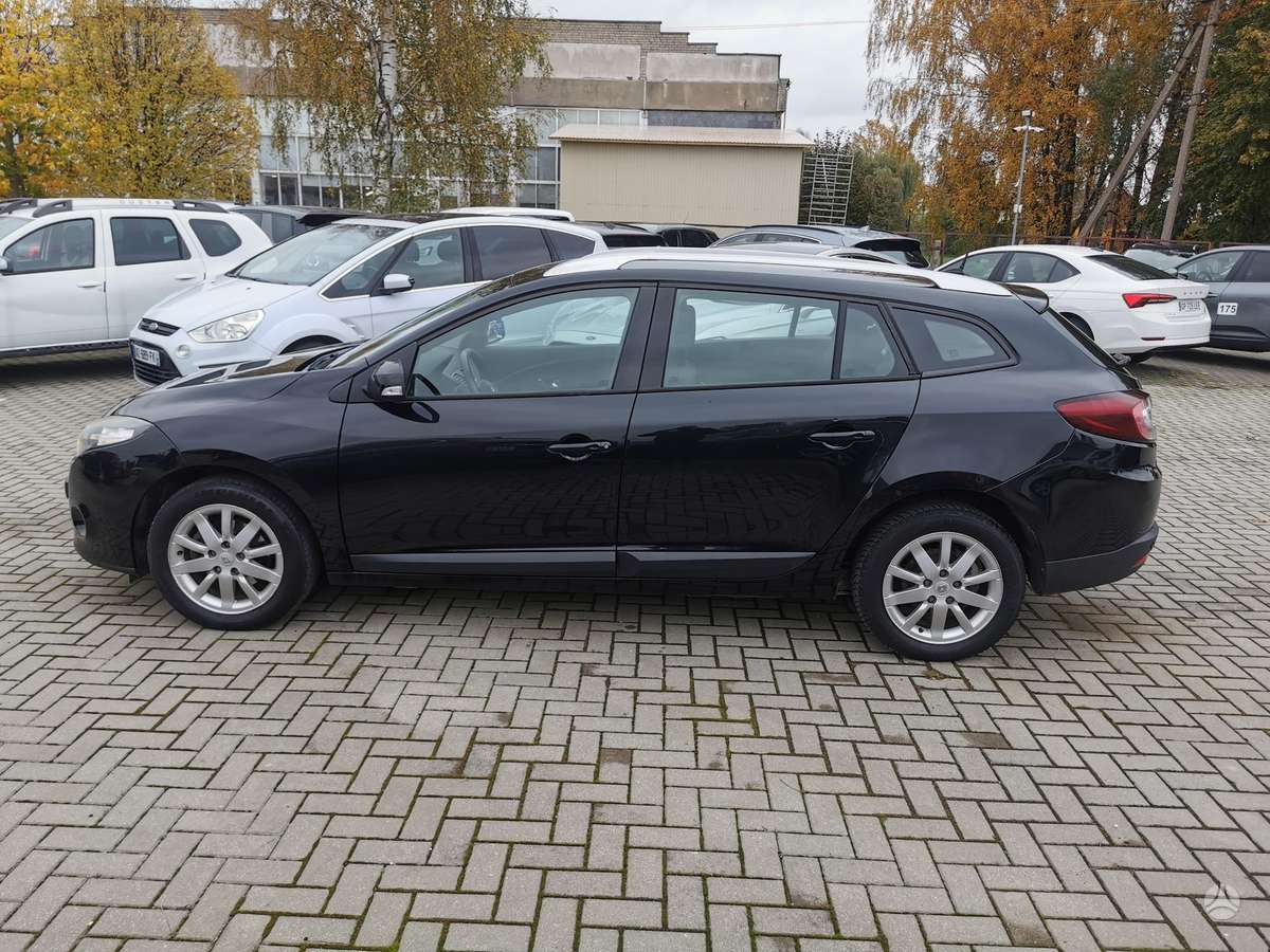 Renault Megane 2012 — photo 8