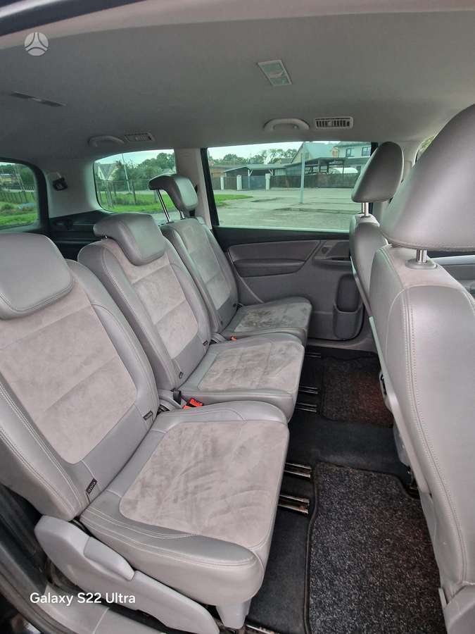 Volkswagen Sharan 2010 — photo 7