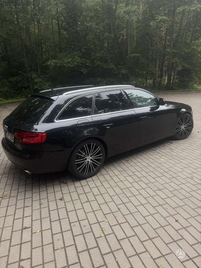 Audi A4 2008 — engine 2698 cm³, 190 HP (140kW)