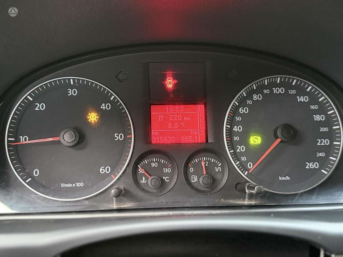 Volkswagen Touran 2007 — photo 12