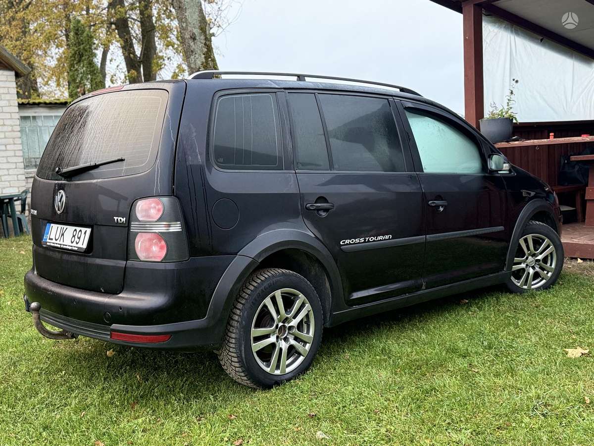 Volkswagen Touran 2007 — photo 6
