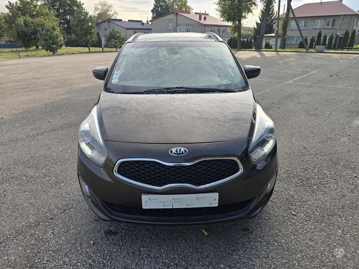 Kia Carens 2014 — двигун 1685 cm³, 136 HP (100kW)