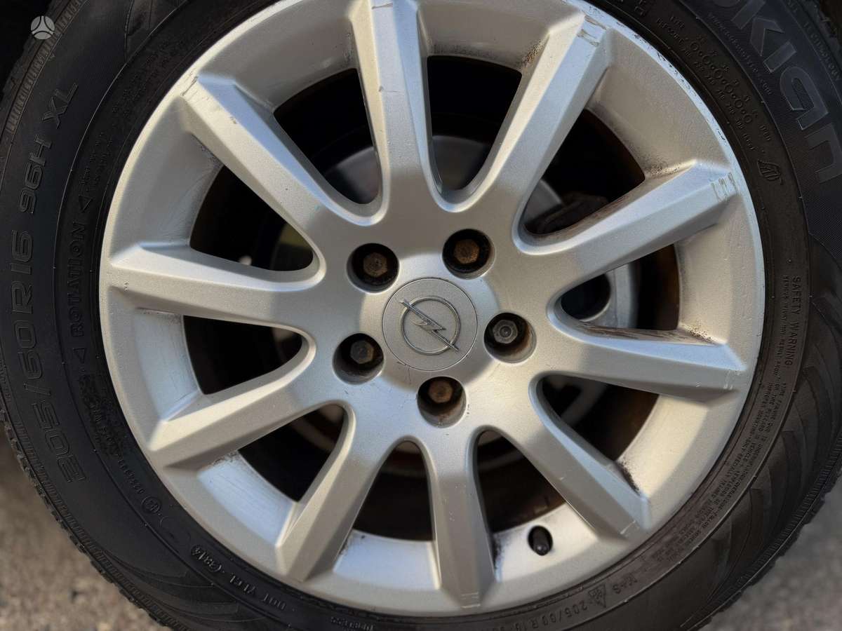 Opel Vectra 2008 — photo 9