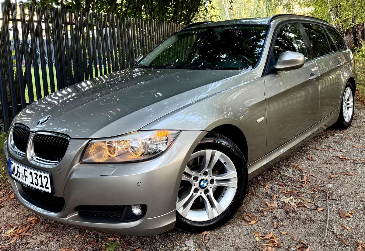 BMW 320, 2012