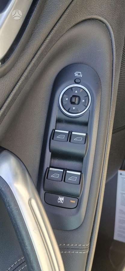 Ford S-MAX 2010 — фото 12