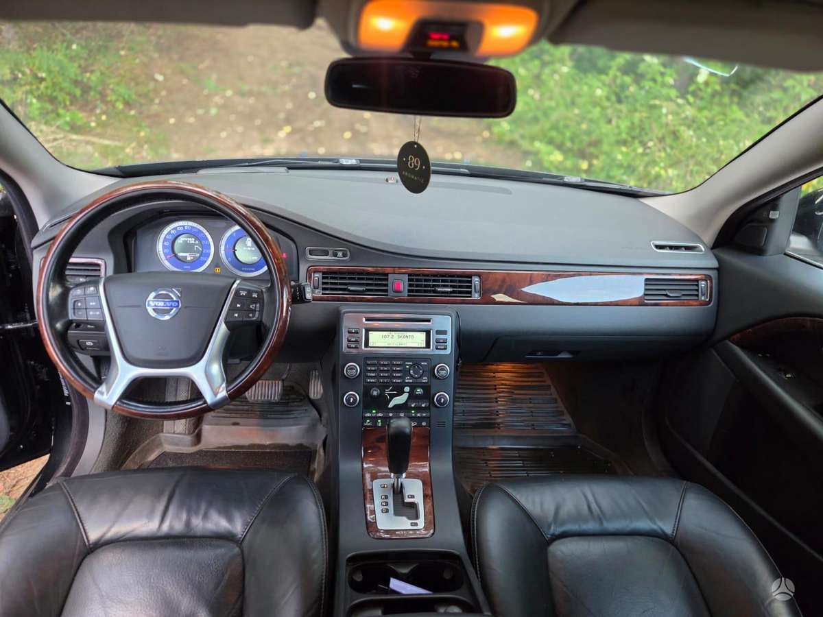 Volvo XC70 2009 — photo 6