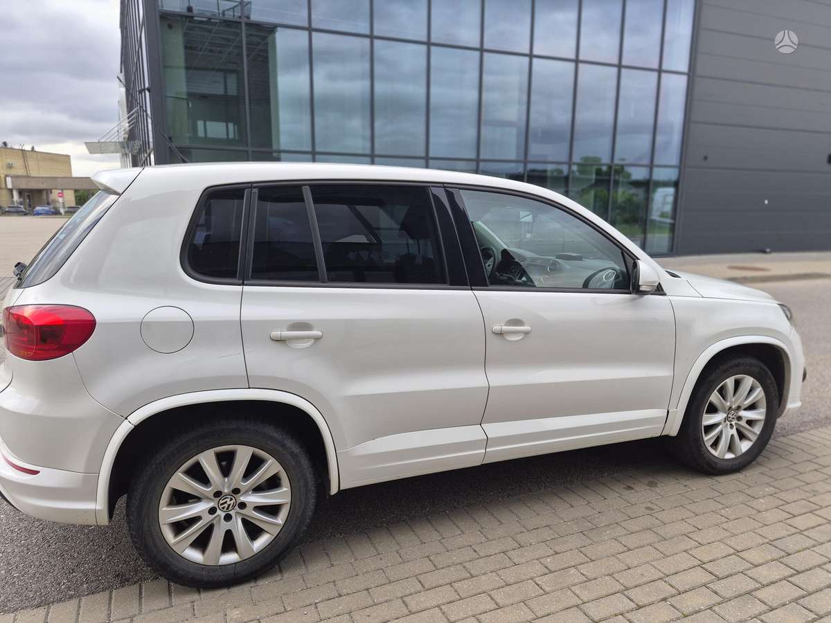 Volkswagen Tiguan 2010 — photo 5