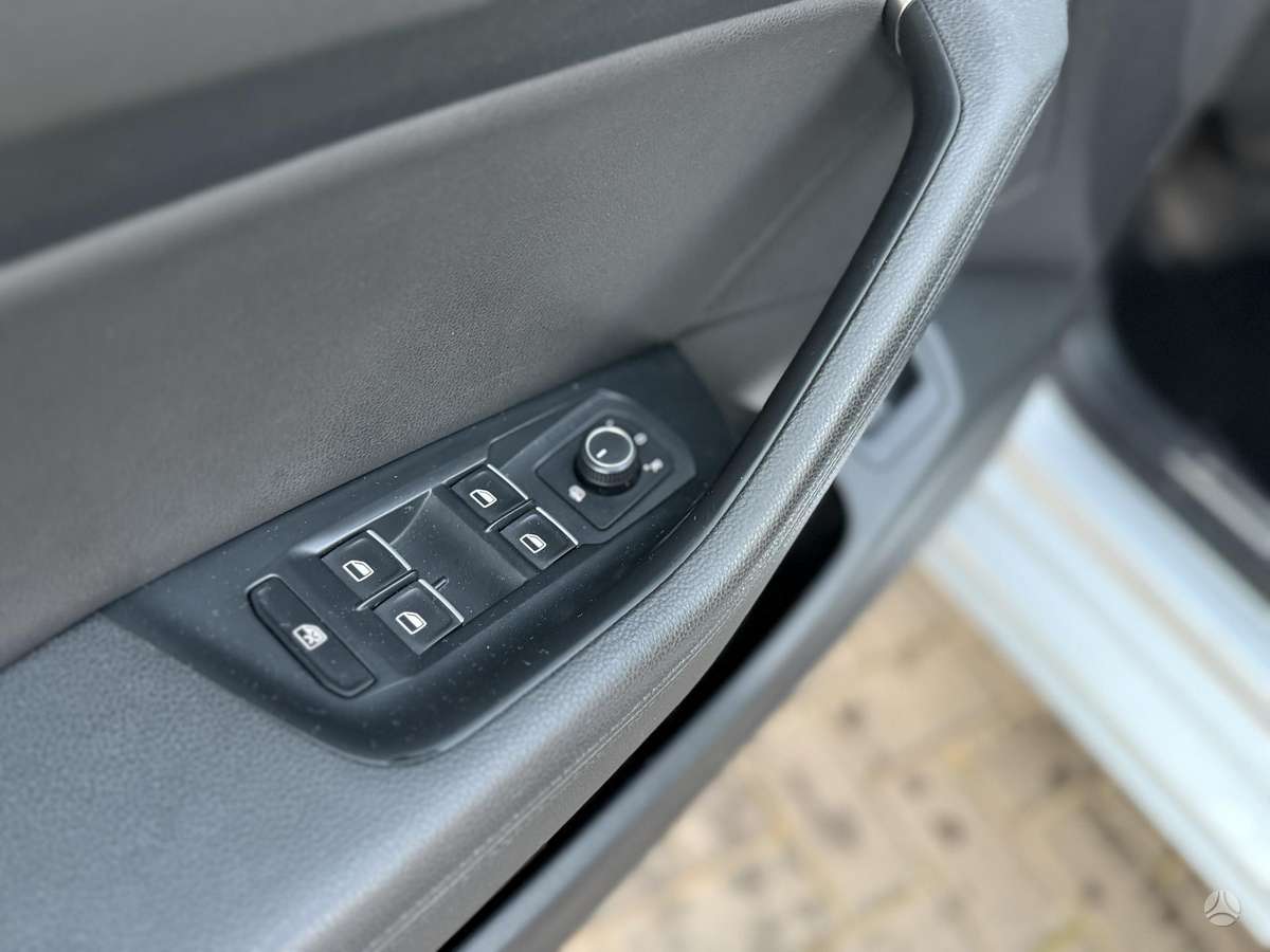 Volkswagen Passat 2015 — фото 18