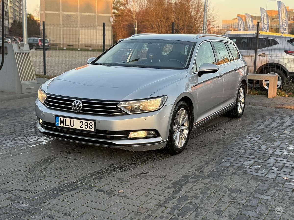 Volkswagen Passat 2015 — салон