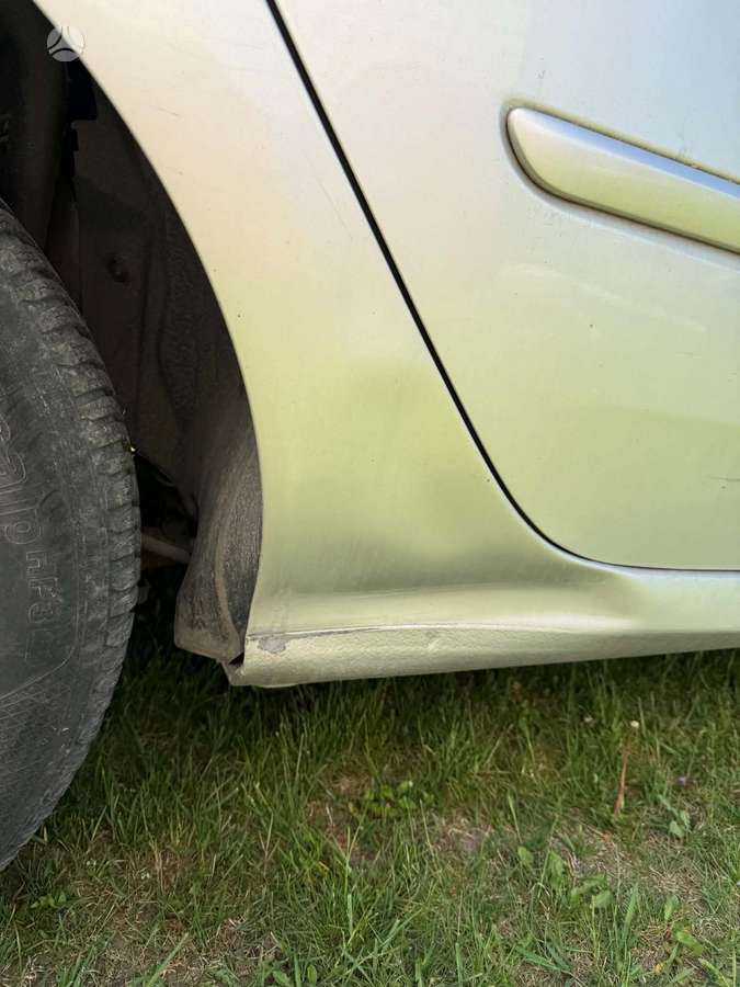 Renault Laguna 2008 — photo 11