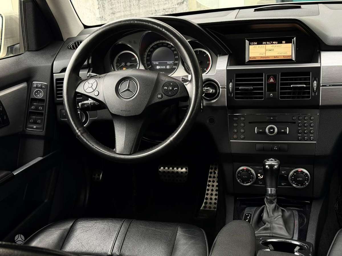 Mercedes-Benz GLK220 2011 — photo 11