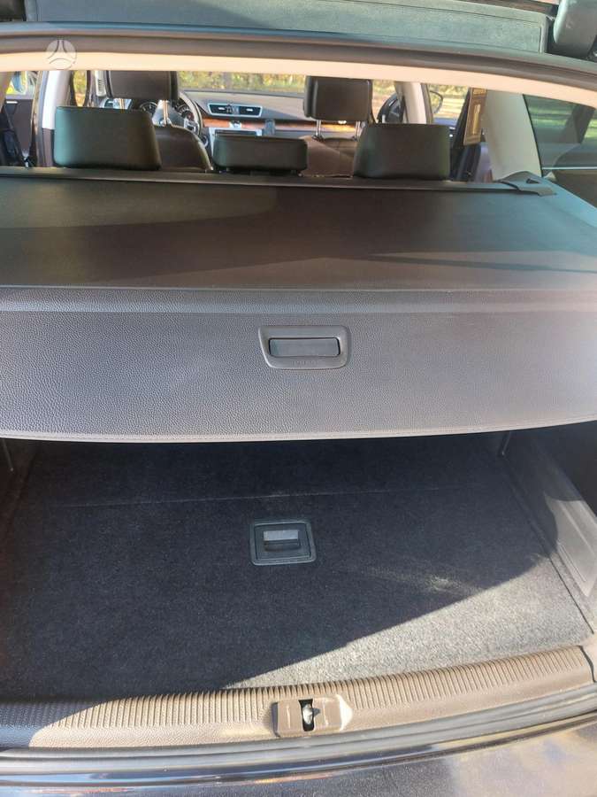 Volkswagen Passat 2014 — photo 12