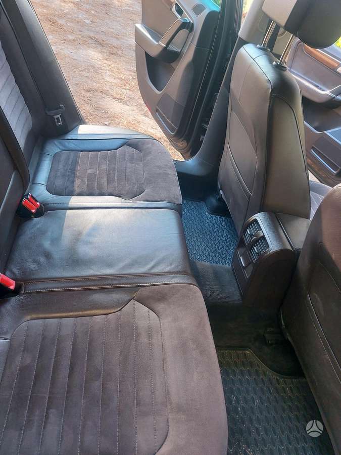 Volkswagen Passat 2014 — photo 13