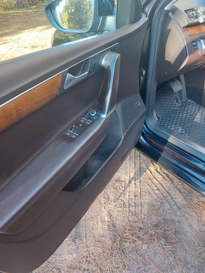 Volkswagen Passat 2014 — photo 19