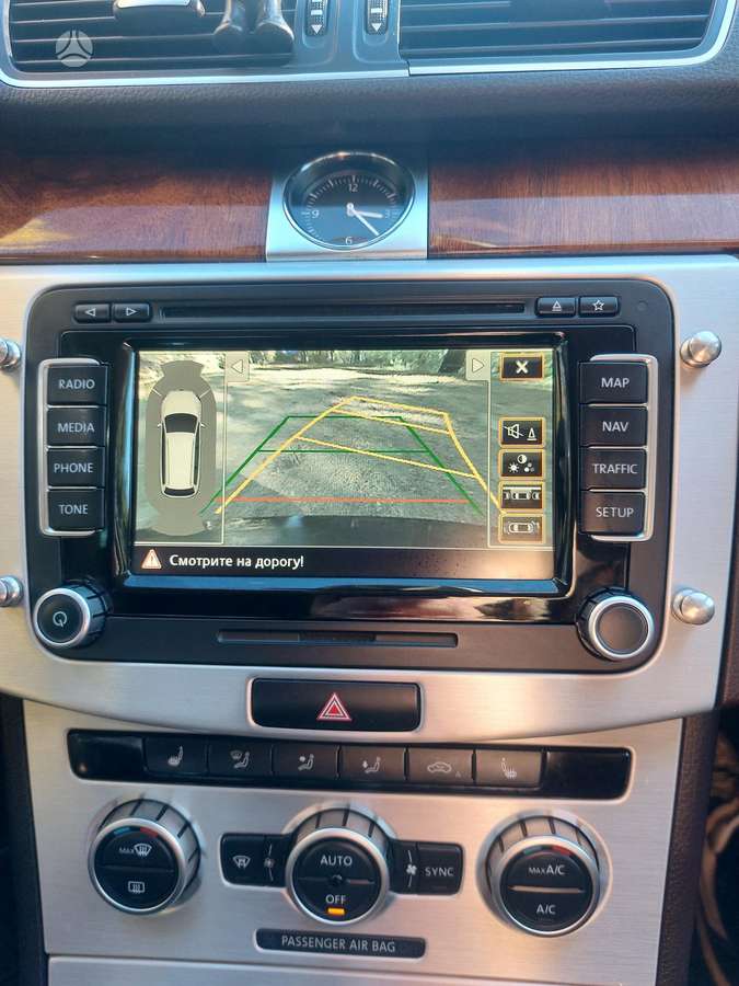 Volkswagen Passat 2014 — photo 23