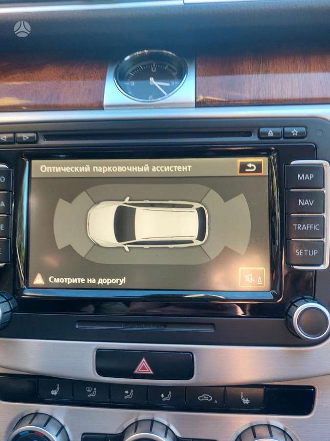 Volkswagen Passat 2014 — photo 24