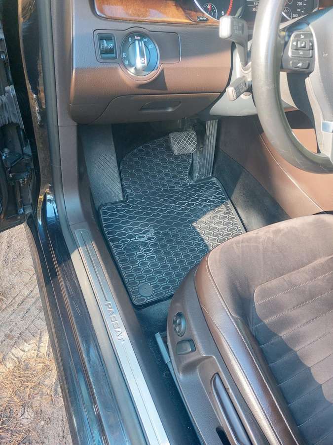 Volkswagen Passat 2014 — photo 25