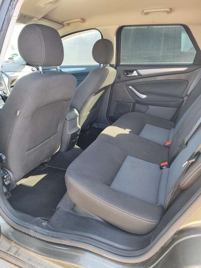 Ford Mondeo 2013 — photo 9