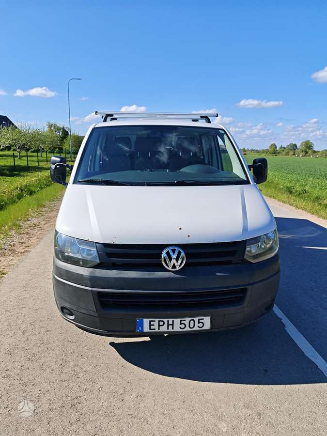 Volkswagen Transporter 2011 — photo 5
