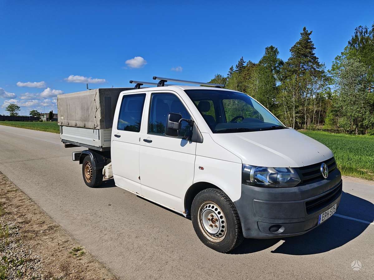 Volkswagen Transporter 2011 — photo 8