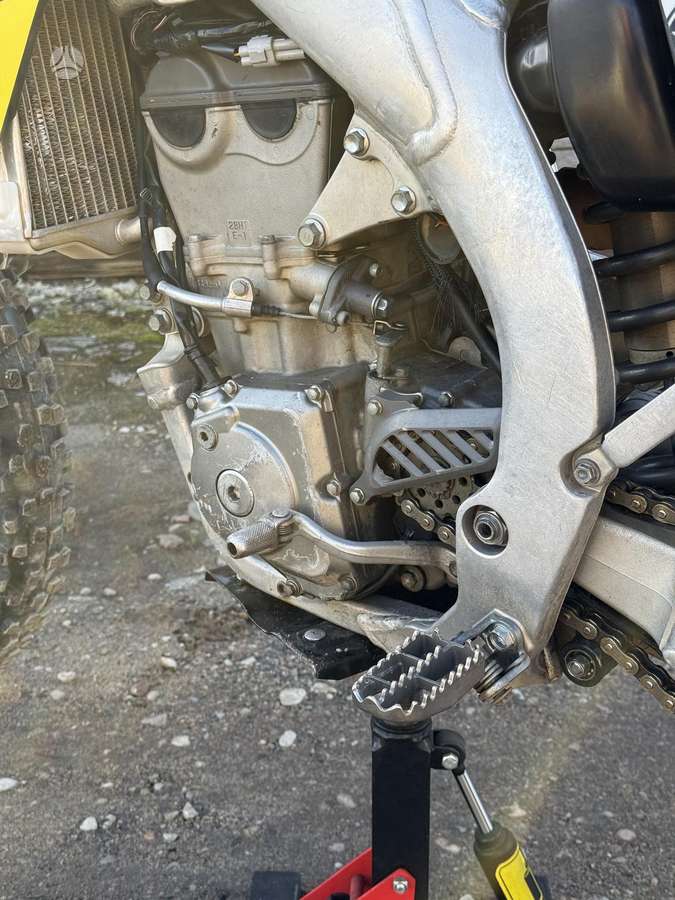 Suzuki RMZ 2012 — photo 14