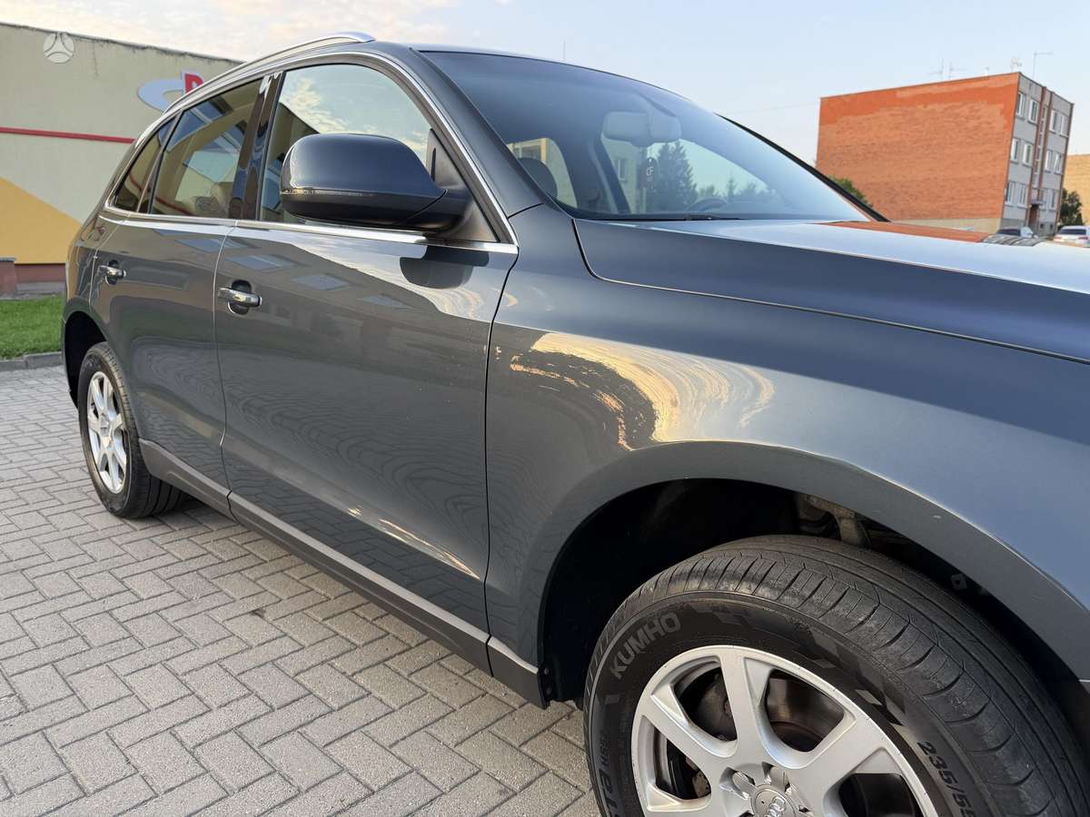 Audi Q5 2010 — photo 13