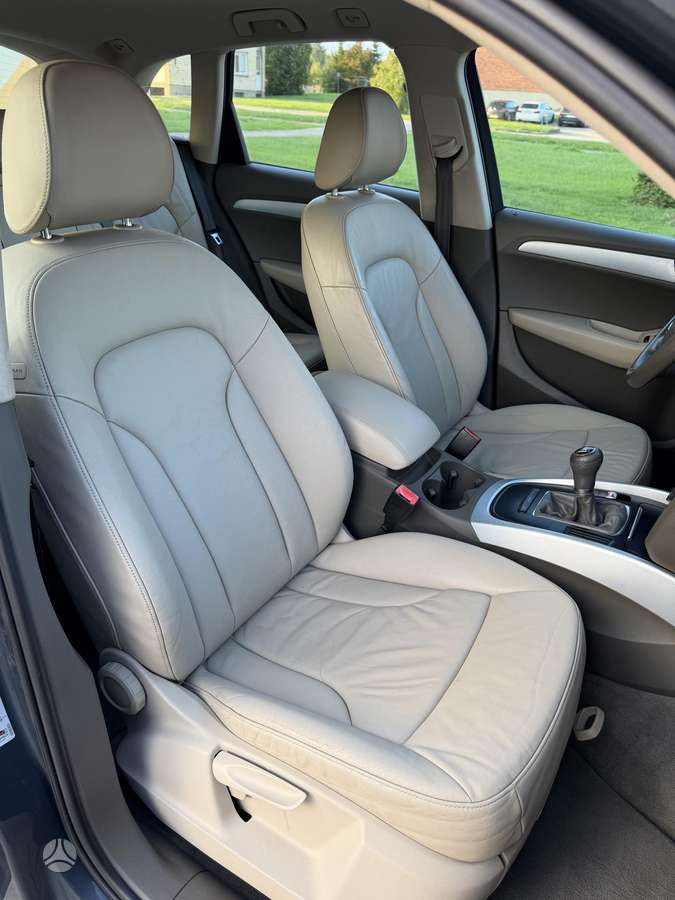 Audi Q5 2010 — photo 23